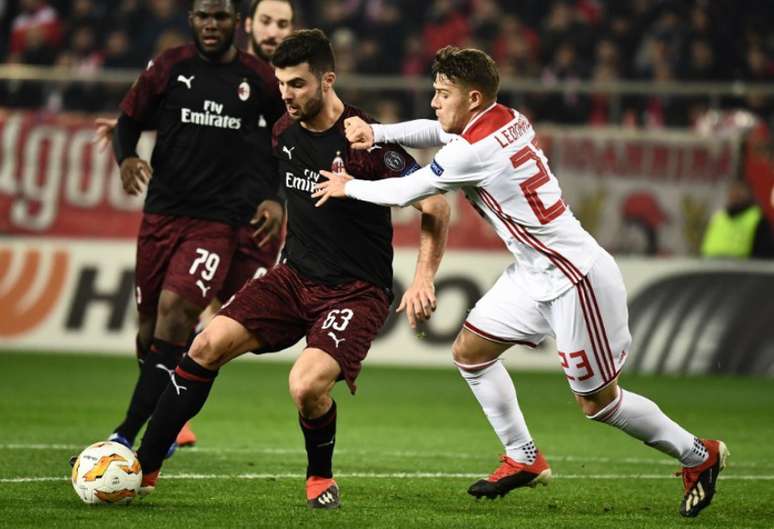 Milan jogou mal e foi eliminado (Foto: AFP)