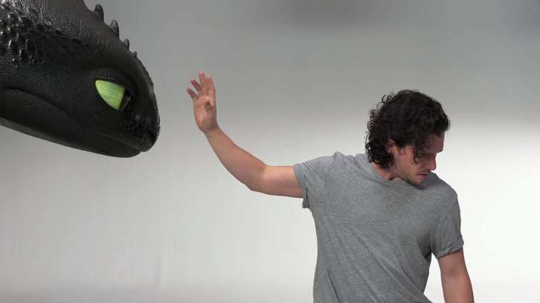 Kit Harington e Banguela em um 'teste de elenco' para 'Como Treinar o Seu Drag&atilde;o 3'.