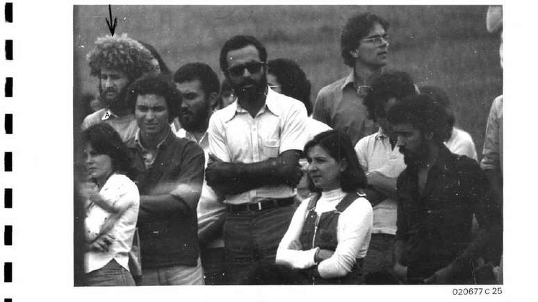 Estudantes e professores identificados ao participar de manifestações. Na foto, estudantes da UnB