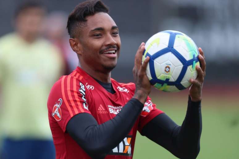 Confiante: Vitinho espera alcançar os objetivos do Flamengo no ano que vem (Foto: Gilvan de Souza/Flamengo)