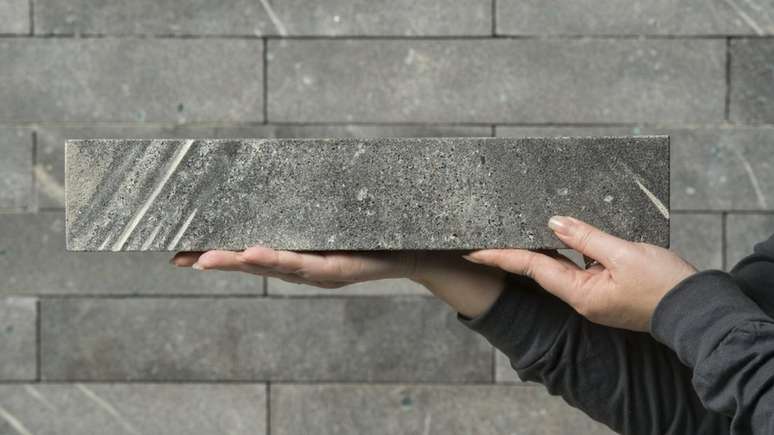 Start-up faz tijolos a partir de areia e bact&eacute;rias, uma alternativa mais "ecol&oacute;gica" aos m&eacute;todos tradicionais de produ&ccedil;&atilde;o