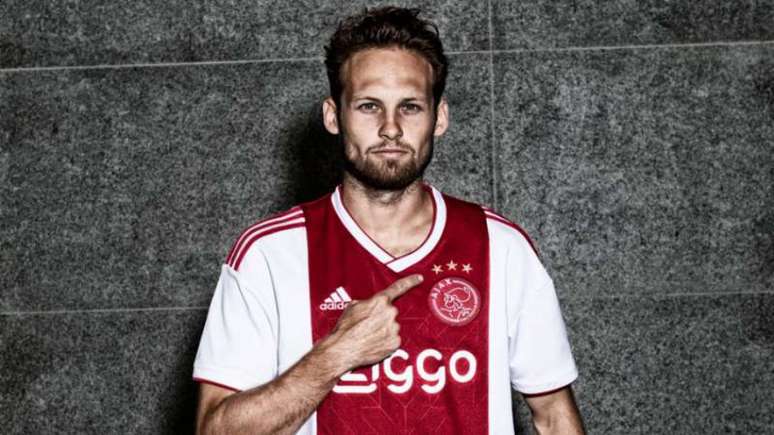 Blind marcou três gols na goleada do Ajax por 8 a 0 no Campeonato Holandês no último domingo (Divulgação/Ajax)