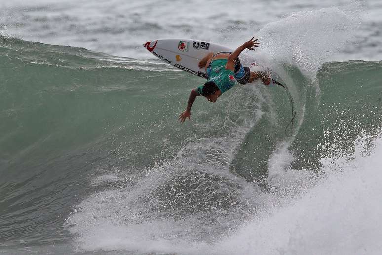 O surfista Gabriel Medina, durante sua bateria na etapa do O´NEILL SP PRIME MARESIAS BEACH, na Praia de Maresias, litoral Norte de São Paulo.