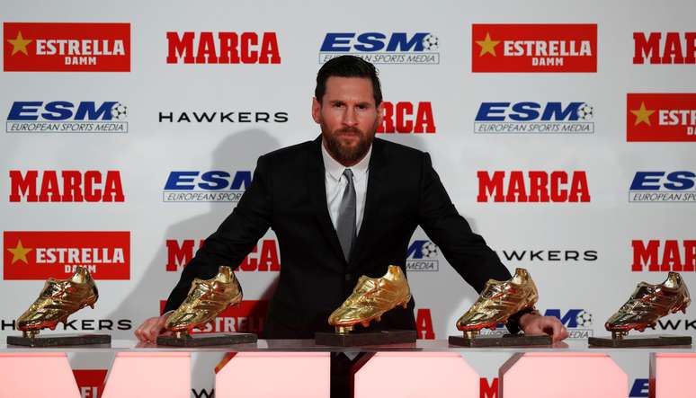Messi ganha quinta Chuteira de Ouro
 18/12/2018    REUTERS/Albert Gea 