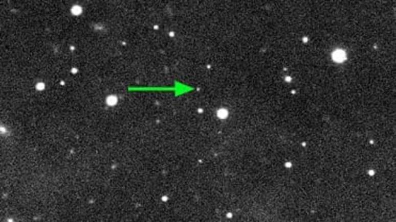 Imagem do planeta anão 2018 VG18, o Farout, captada pelo telescópio Subaru, no Havaí, em 10 de novembro