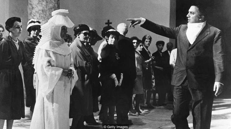 Fellini ofereceu aos amantes da sétima arte uma experiência completamente nova