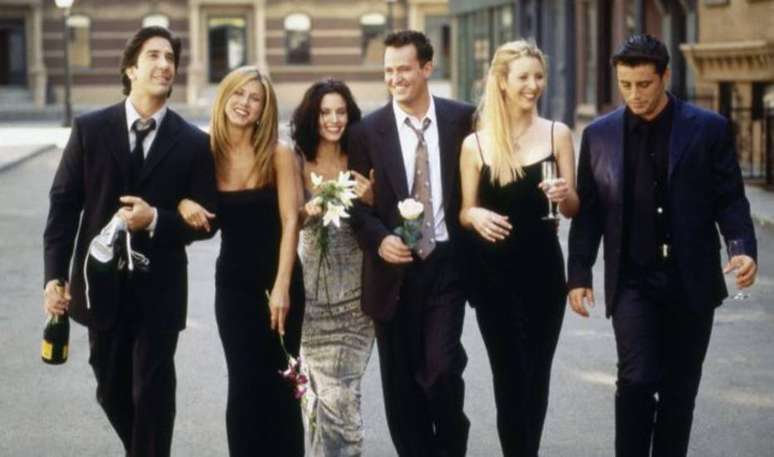 Elenco original de 'Friends' fatura US$ 20 milhões por ano graças à reprises.