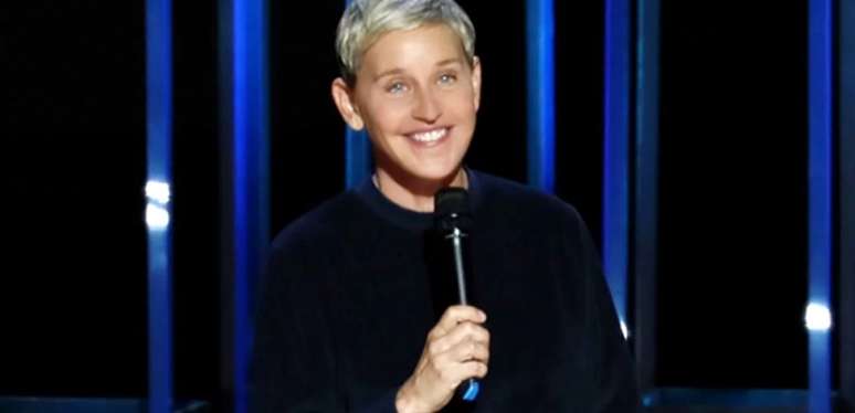 Aos 60 anos, Ellen DeGeneres exibe a nobre capacidade de rir das próprias desgraças