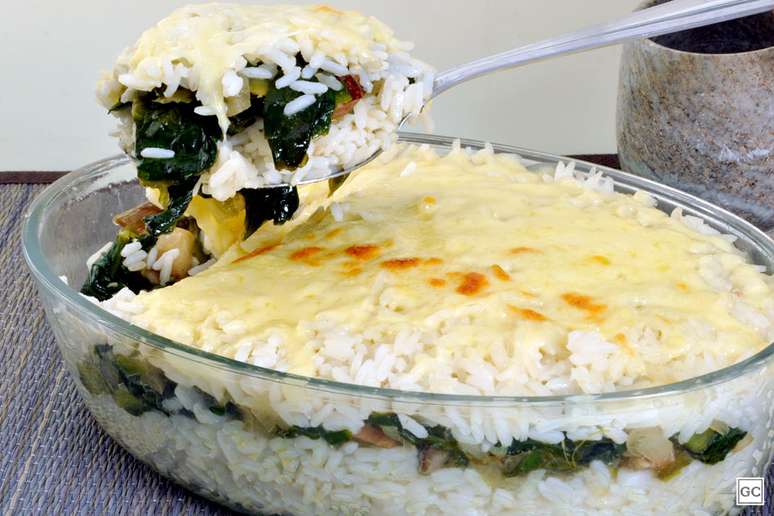 Arroz recheado com escarola