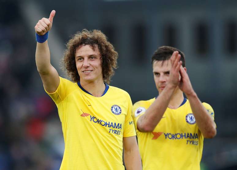 David Luiz comemora gol do Chelsea