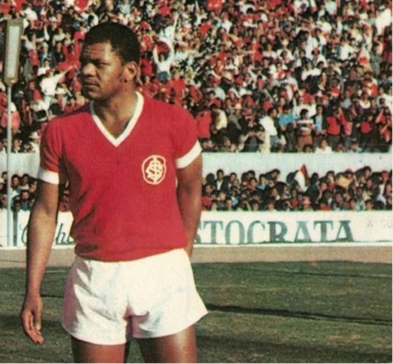 Autor do primeiro gol do Beira-Rio, Claudiomiro morre aos 68 anos