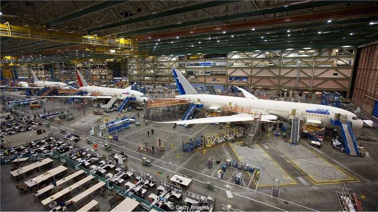 Fábrica agora produz as novas gerações de aviões da Boeing