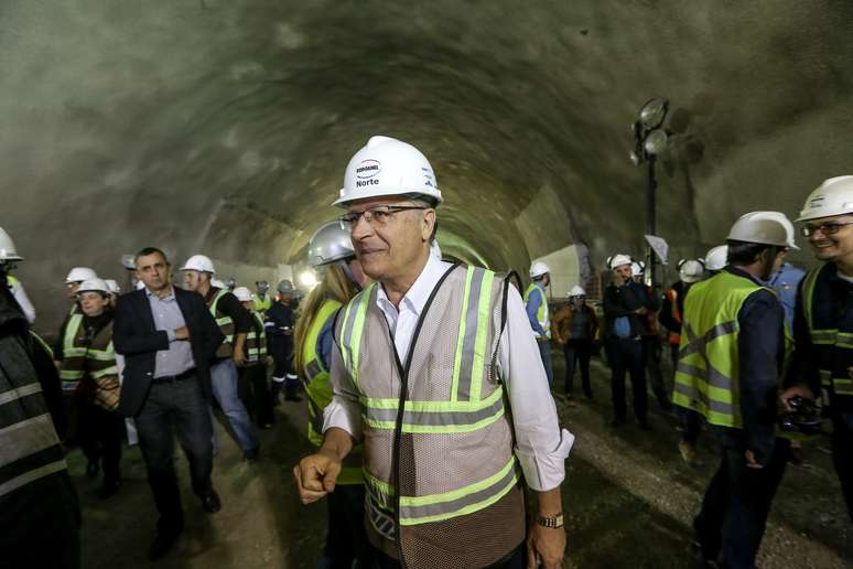 O ex-governador de São Paulo, Geraldo Alckmin, em visita técnica às obras do Lote 3 do trecho norte do Rodoanel