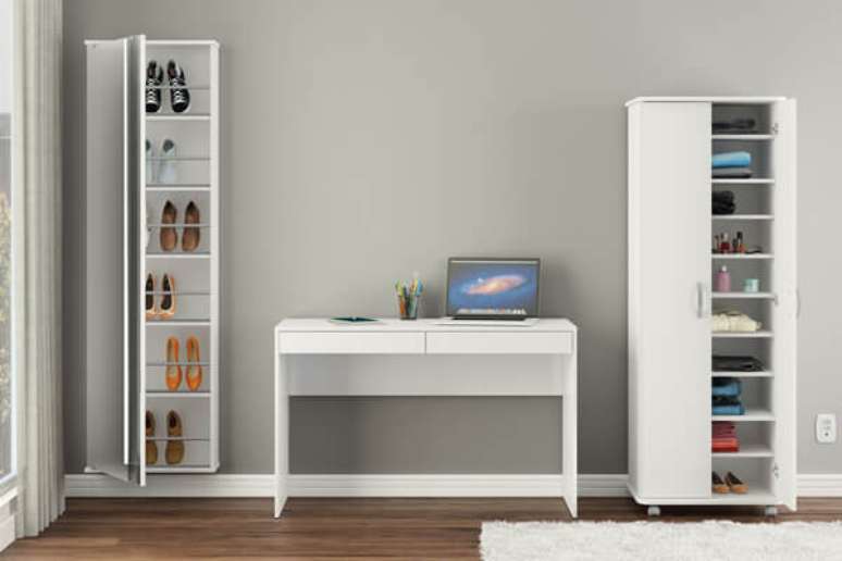 14. Arm&aacute;rio multiuso para quarto e sapateira. Foto de Bora Mobiliar