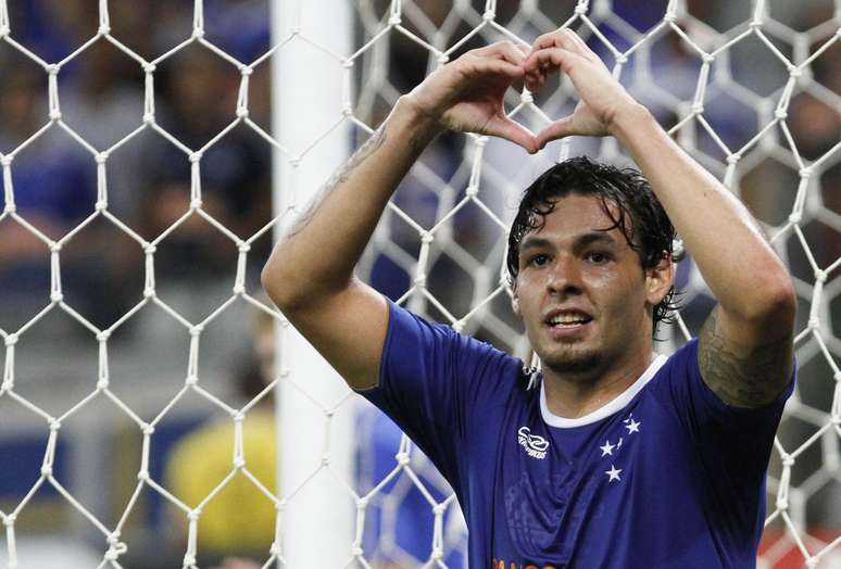 Ricardo Goulart pode estar mais próximo do Palmeiras