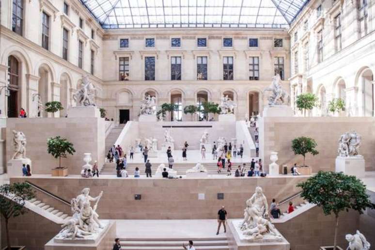 Museu do Louvre bate recorde de visitantes em 2018