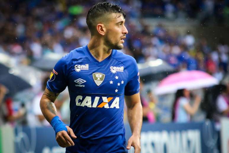 Arrascaeta, do Cruzeiro, durante Cruzeiro x Flamengo, partida válida pela trigésima sétima rodada do Campeonato Brasileiro 2018 Série A, realizada no Estádio Mineirão, Belo Horizonte, MG  (25/11/2018)