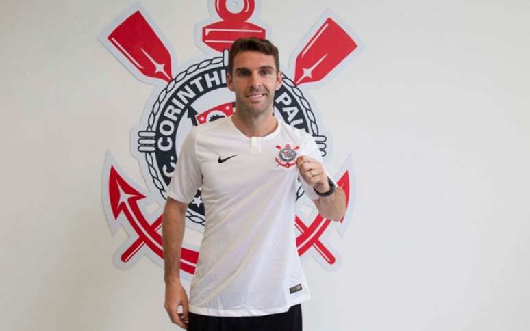 Mauro Boselli tem 33 anos e assinou contrato por duas temporadas