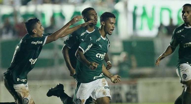 Palmeiras vence o XV de Piracicaba na Copinha.