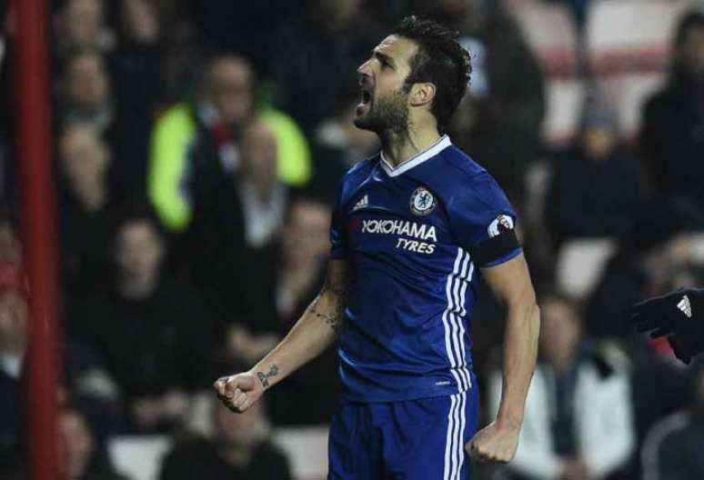 Fàbregas perdeu um pênalti na vitória do Chelsea sobre o Nottingham Forest (Foto: Oli Scarff / AFP)