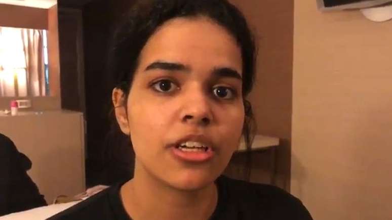 'Minha família ameaça me matar pelas coisas mais triviais', disse Rahaf Mohammed al-Qunun