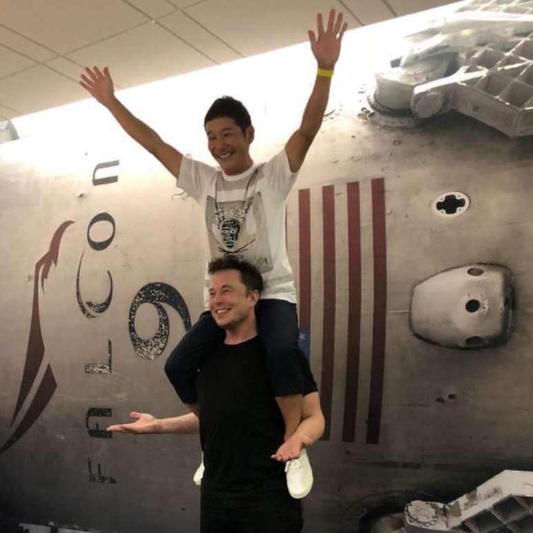 Elon Musk compartilhou foto com Maezawa