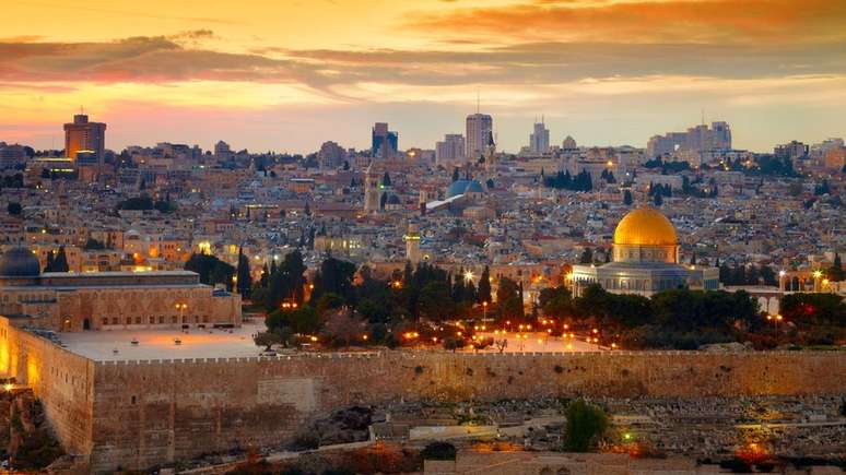 Jerusalém é considerada sagrada por judeus, cristãos e islâmicos