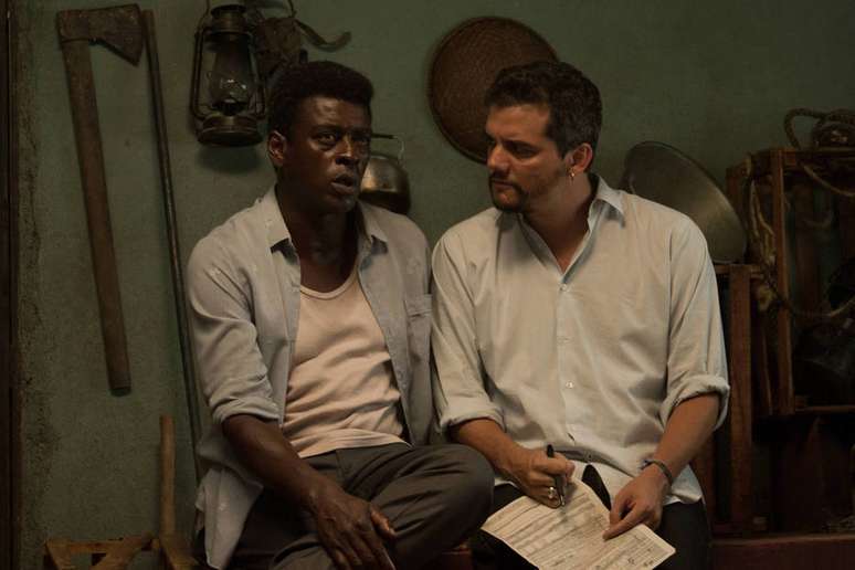 Seu Jorge e Wagner Moura no set de 'Marighella'