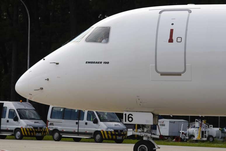 Governo Bolsonaro não vetará acordo entre Embraer e Boeing