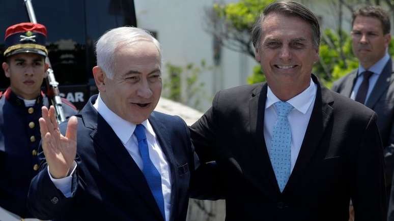 A forte guinada diplomática rumo anunciada por Bolsonaro pode ampliar parcerias com o governo israelense, mas também retrocessos nas relações com países árabes, segundo analistas e o setor produtivo brasileiro