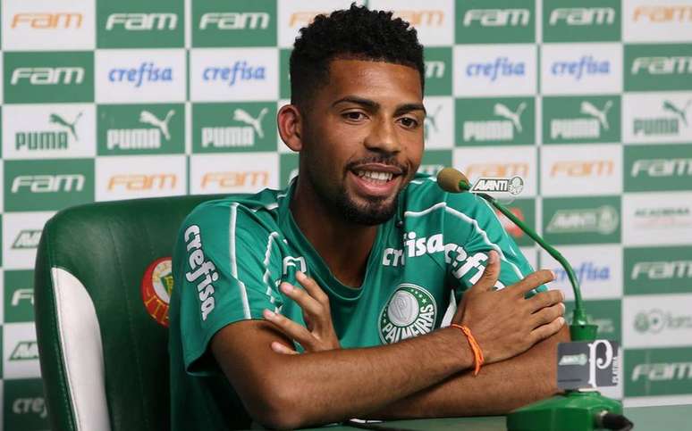 Matheus Fernandes se diz ansioso por contato com a torcida do Palmeiras