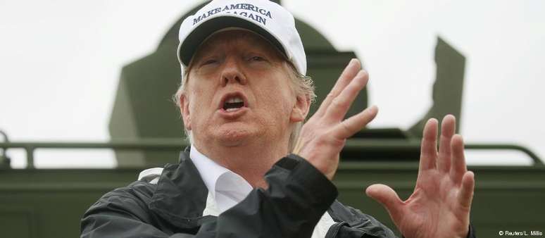 Trump pede 5,7 bilhões de dólares para construir o muro na fronteira com o México