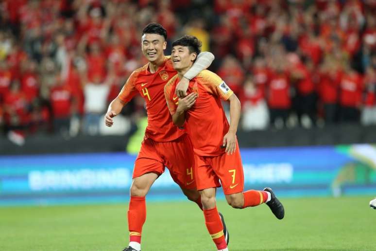 Wu Lei (7) marcou dois gols na partida (Foto: Divulgação/AFC)