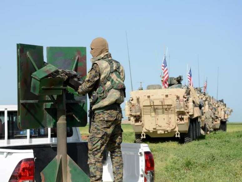 EUA começa retirada de tropas na Síria