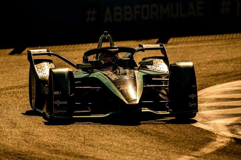 Pietro Fittipaldi destaca “treinos intensos e produtivos” com a Jaguar Racing na Fórmula E