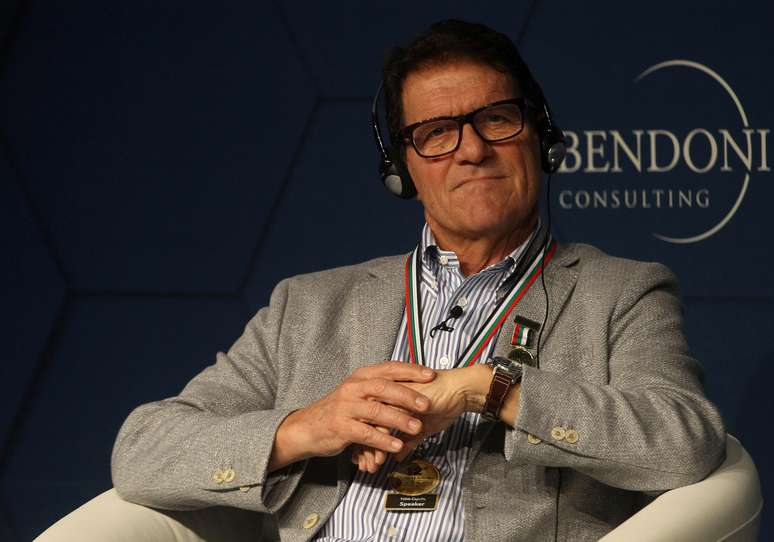 T&eacute;cnico Fabio Capello durante confer&ecirc;ncia em Dubai
27/12/2017 REUTERS/Satish Kumar 