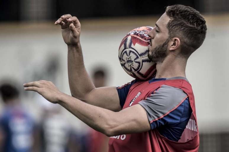 Jean Mota foi titular no primeiro jogo amistoso do Santos na temporada de 2019 (Foto: Ivan Storti/Santos)