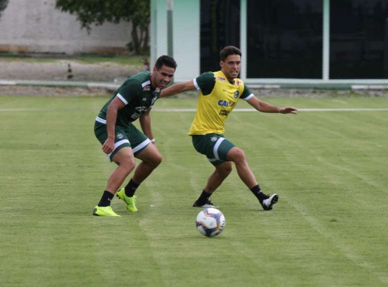 Felipe Mattioni foi um dos destaques do Coritiba no jogo-treino contra o Rio Branco (Foto: Divulgação/ Coritiba)