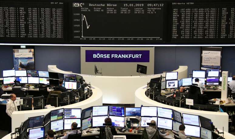 Gráfico do índice de preços das ações DAX na bolsa de valores de Frankfurt, na Alemanha 15/01/2019.    REUTERS/Staff 