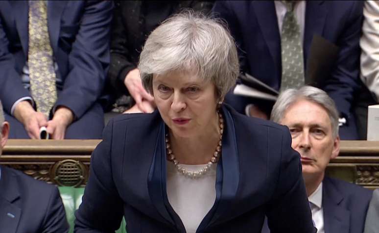 A premiê britânica, Theresa May, fala ao Parlamento após votação de acordo de Brexit negociado por ela, em Londres
15/01/2019
Reuters TV via REUTERS 