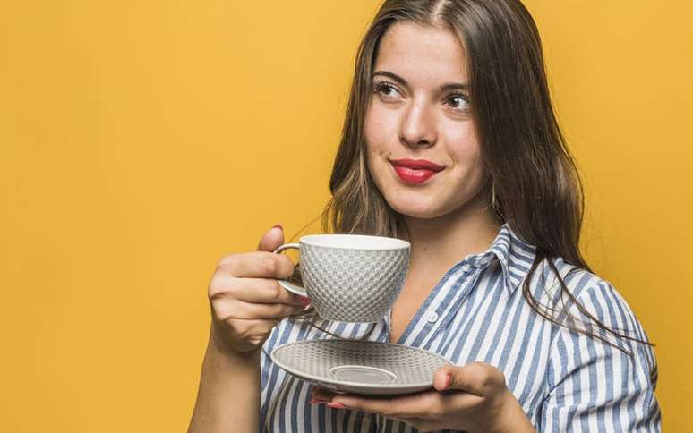 Combine chá e café para turbinar a queima de gordura