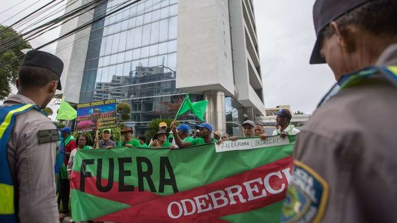 As notícias sobre os casos de corrupção envolvendo a construtora geraram protestos em diversas cidades da América Latina