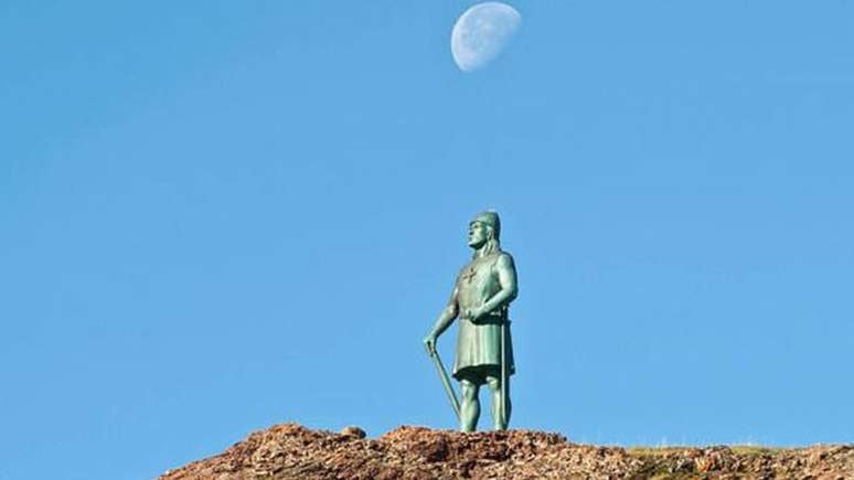 Estátua do viking Leif Ericson na Groenlândia... ele teria sido o primeiro europeu a pisar no continente americano?
