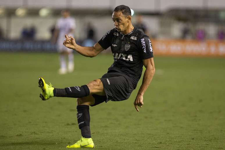 Ricardo Oliveira seria um desejo do técnico Jorge Sampaoli