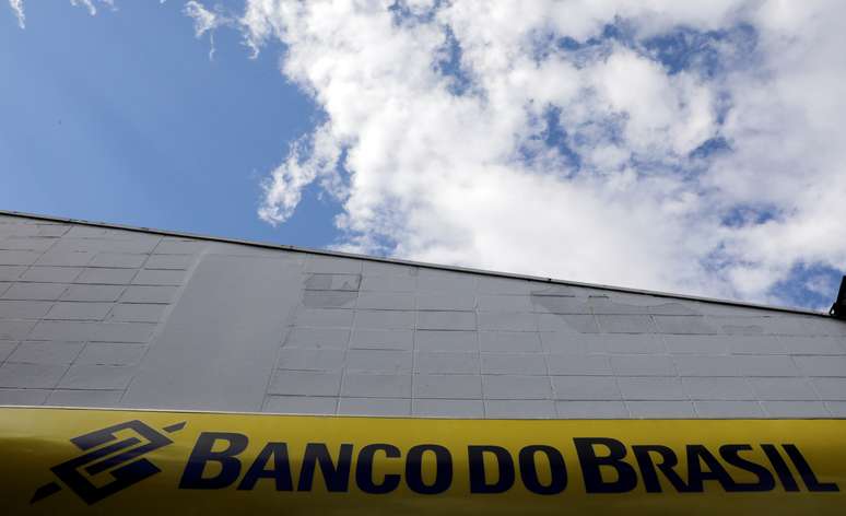 Logo do Banco do Brasil em ag&ecirc;ncia banc&aacute;ria em S&atilde;o Paulo
09/08/2018 REUTERS/Paulo Whitaker - RC11DE79FAC0