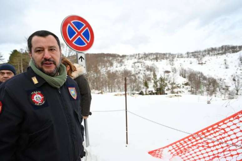 Em 'caça a terroristas',Salvini investiga 30 nomes na Itália