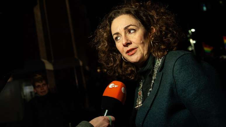 Os planos da prefeita de Amsterdã Femke Halsema não são unanimidade