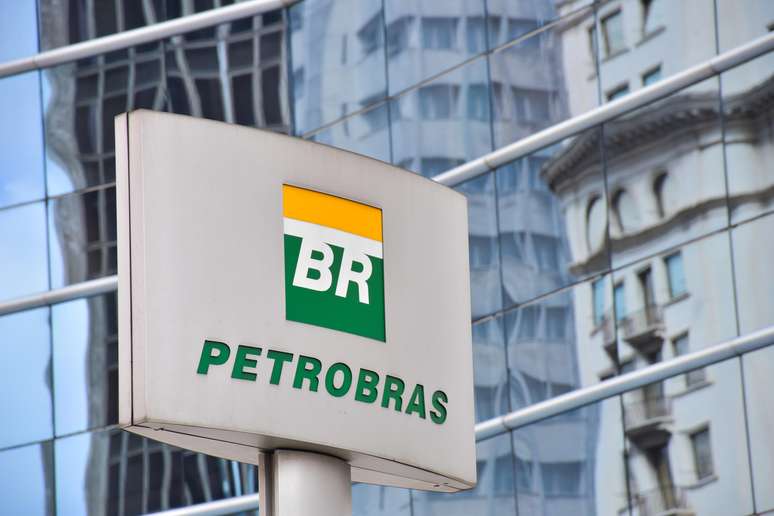 Queda de endividamento foi puxada por Petrobrás e Vale 