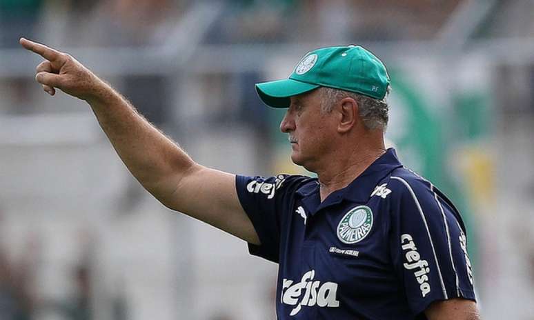 Luiz Felipe Scolari durante o empate entre Red Bull e Palmeiras, no domingo (Foto: Cesar Greco)