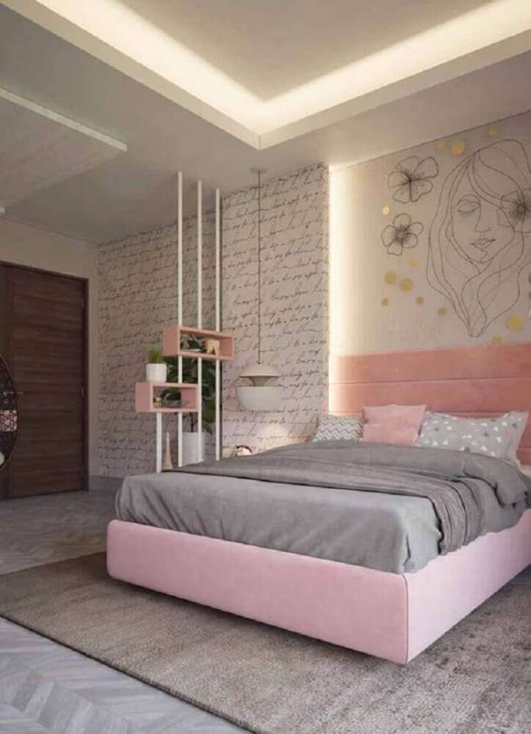 67. Quartos femininos jovens modernos decorados com papel de parede e cabeceira cor de rosa – Foto: Pinterest